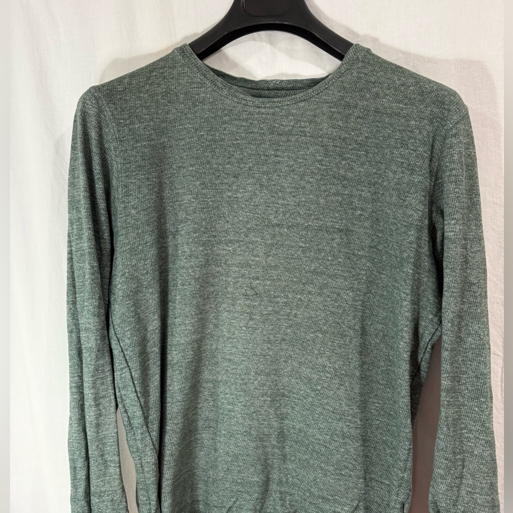 Classic Green Long Sleeve Tee for Men